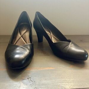 Easy Spirit Black High Heeled Shoes